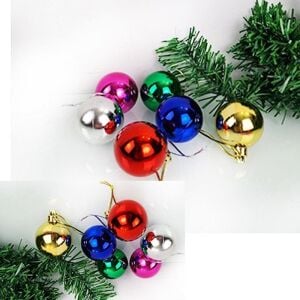 Yıllbaşı Çam Ağacı Süsü Renkli Toplar Noel Ağacı Süsü 12 Li 3 cm